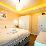 Cihangir Vav Hotel *