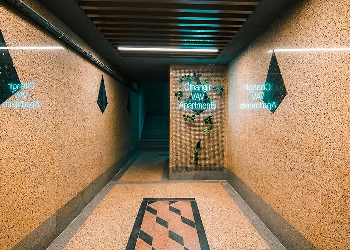 Cihangir Vav * 이스탄불